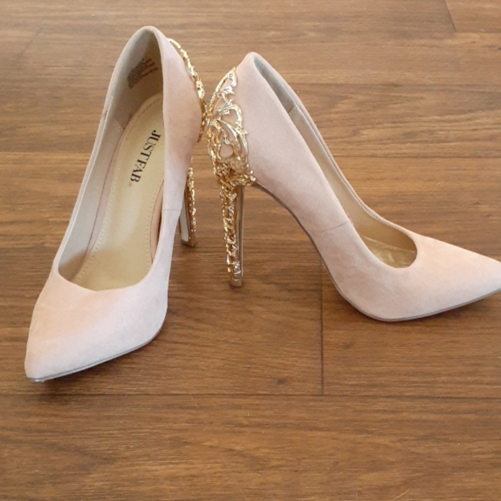 Blush pink and gold accented heels
